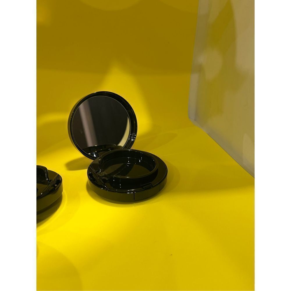 💸 5/$15   Mirrored Makeup Compact Case. - Picture 4 of 12